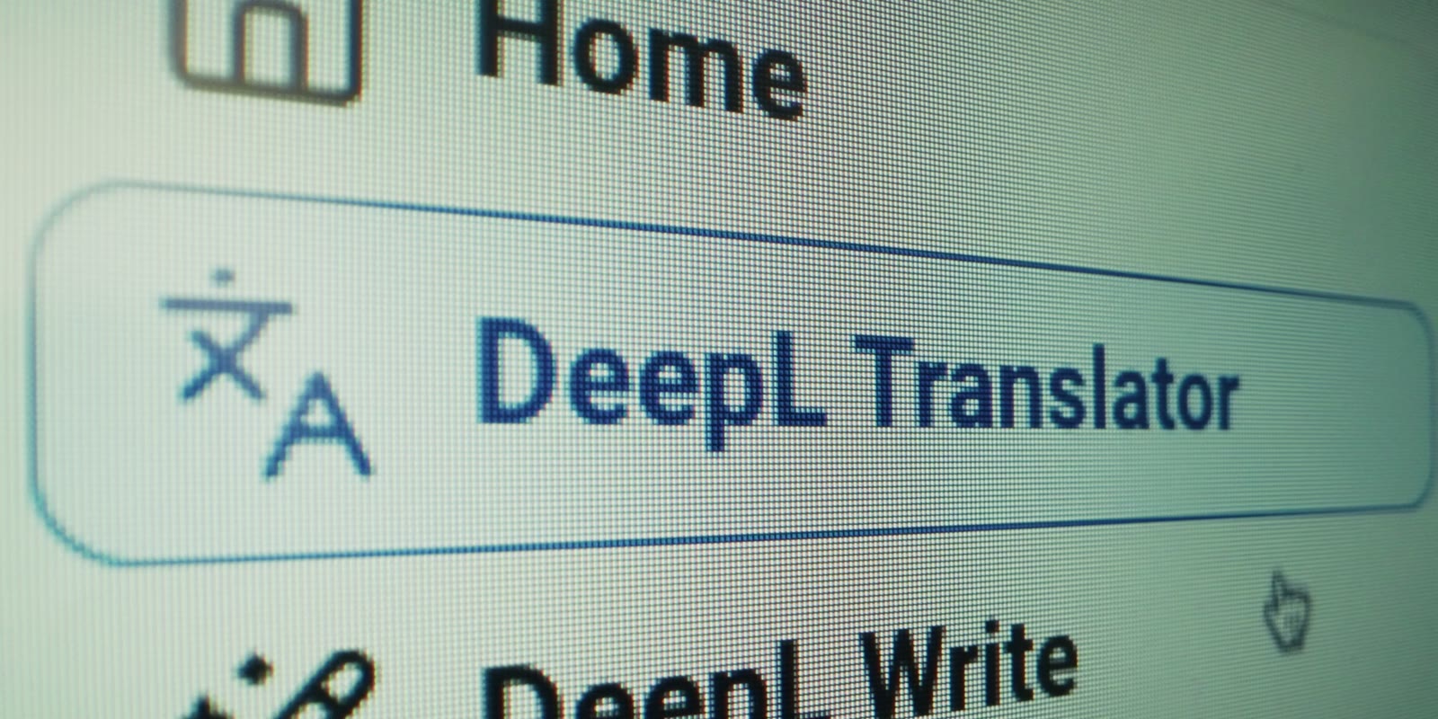The DeepL Translator button on screen, close up